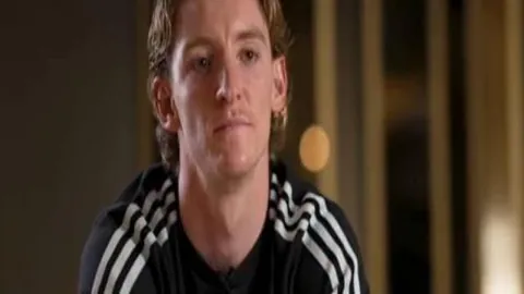 【港口风情·航迹荣耀】2026上海海港队主场战袍：传承航运文化，绽放海上传奇风采！